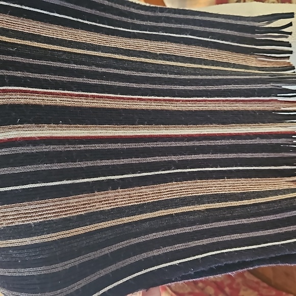 Men's wide Warm 100% Acrilic Multicolor striped fringe scarf - Picture 6 of 10